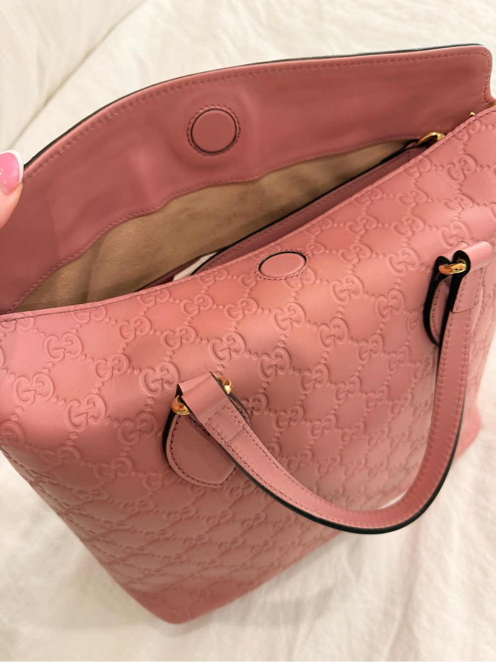 Gucci Rose Pink Embossed GG Leather Tote - Picture 3 of 12